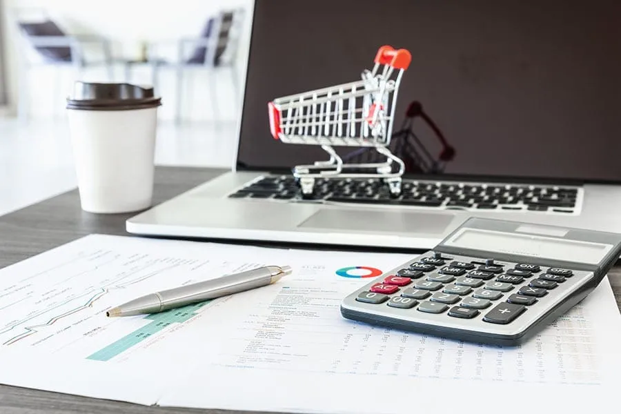 E-Commerce Accounting: Why you should not use your accounting software to make decisions