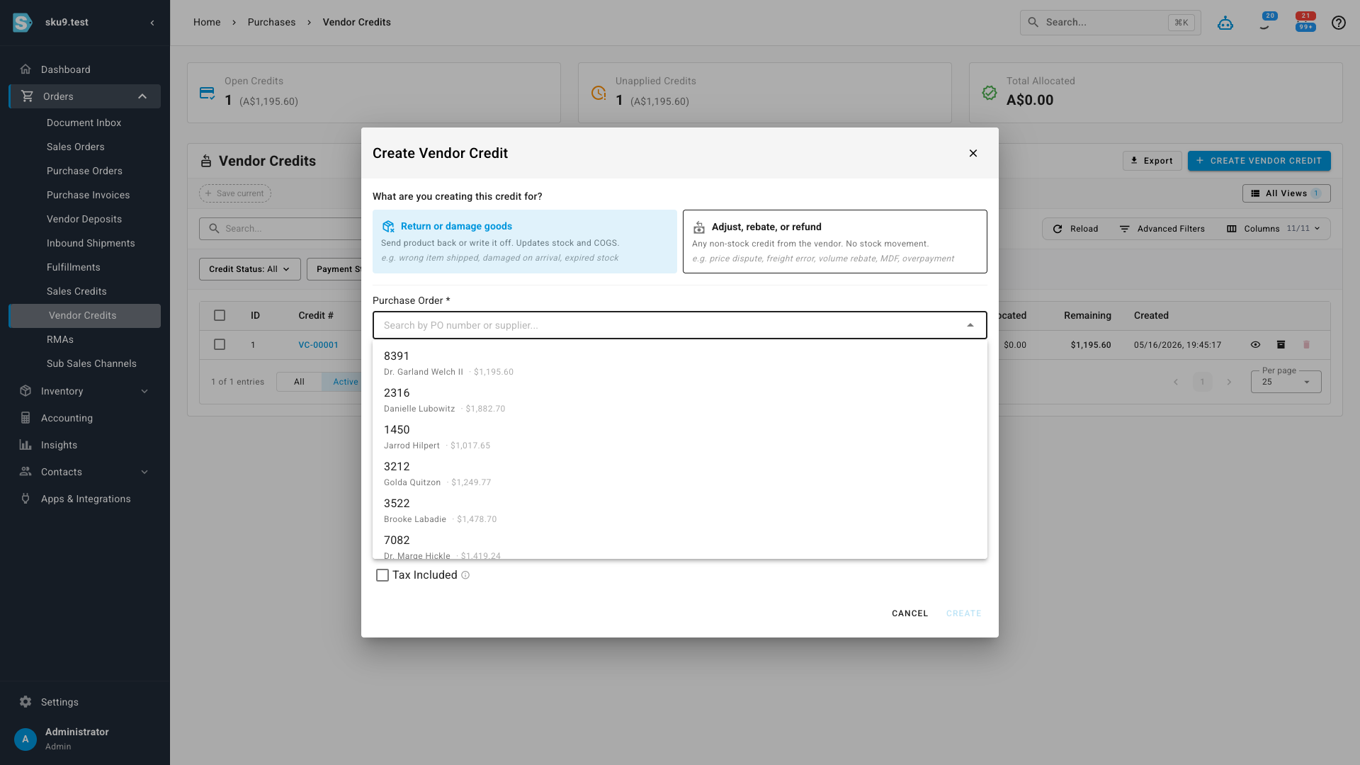 The Create Vendor Credit dialog with credit-type options and a purchase order selector
