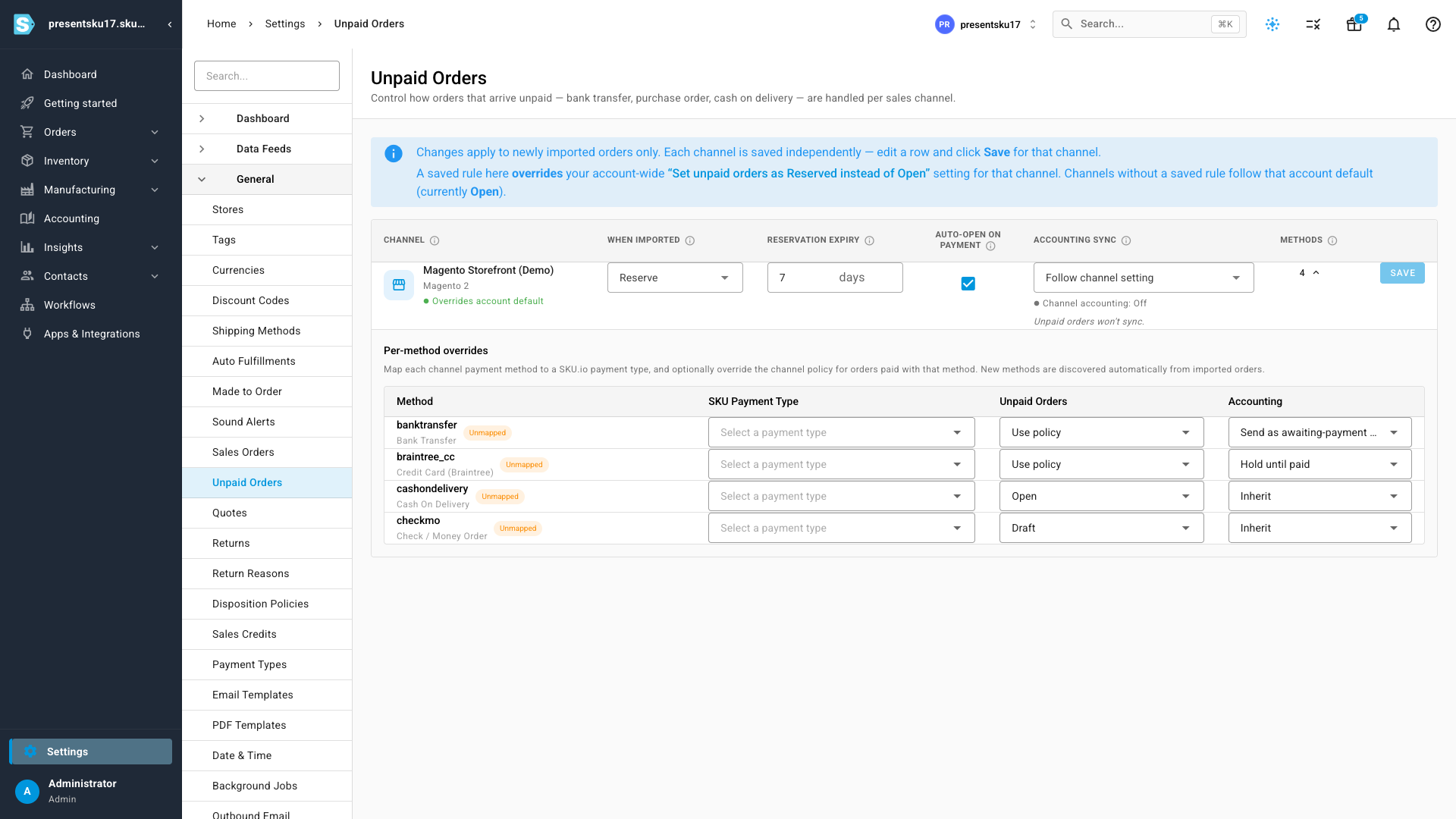 The per-method overrides panel — each payment method (bank transfer, cash on delivery, credit card, check) mapped to how its unpaid orders are handled and synced to accounting